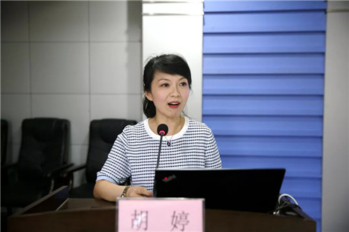 徐州市中心医院成功举办援非医疗队先进事迹报告会