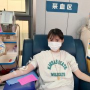 她为献血增肥，他为献血坚持——走进徐州市街头献血屋（10）
