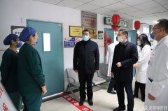 徐医附院领导王人颢 金培生春节拜年走访慰问
